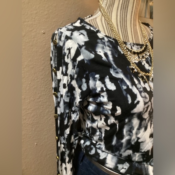 Spense Monochrome Abstract Pattern Top Size M - Picture 3 of 14